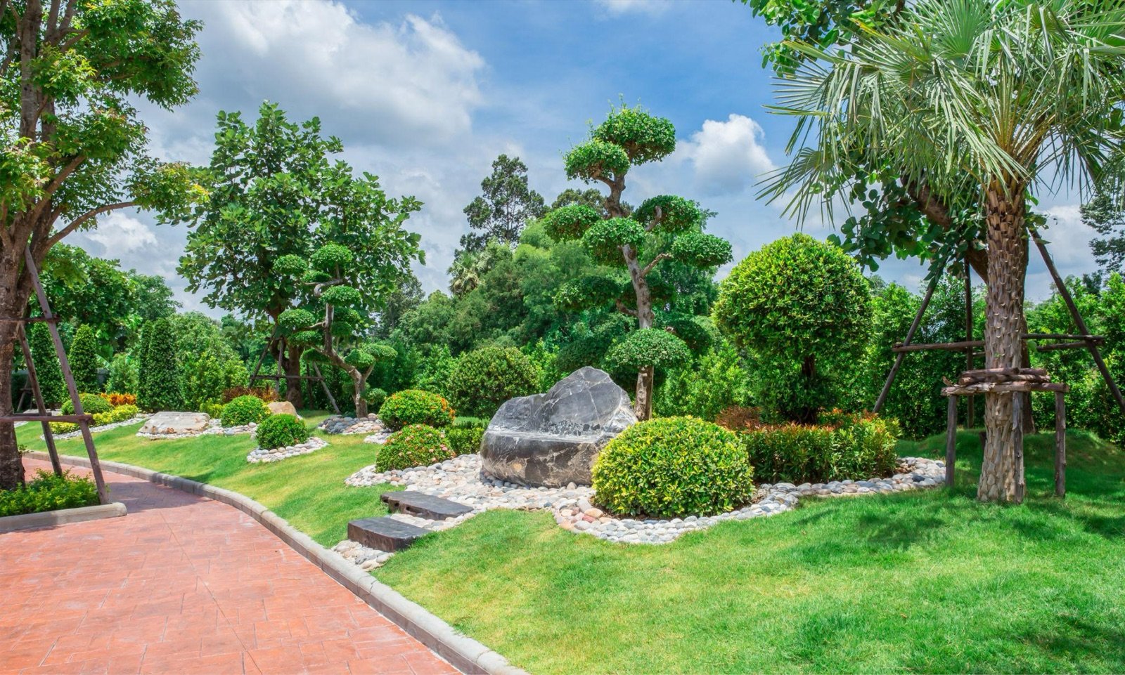 Ornamental garden